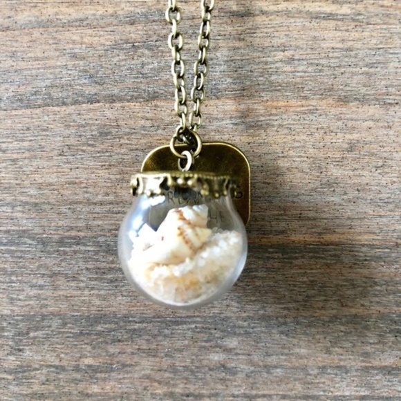 LAST ONE! 🔥 Beach & Shells in a Bottle Necklace - Picture 3 of 5
